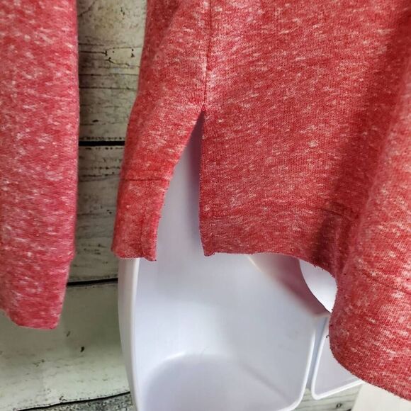 EST. 1946 Red Snowflake Sweatshirt Size M Glitter Graphic Holiday Pullover Crew - Picture 5 of 9